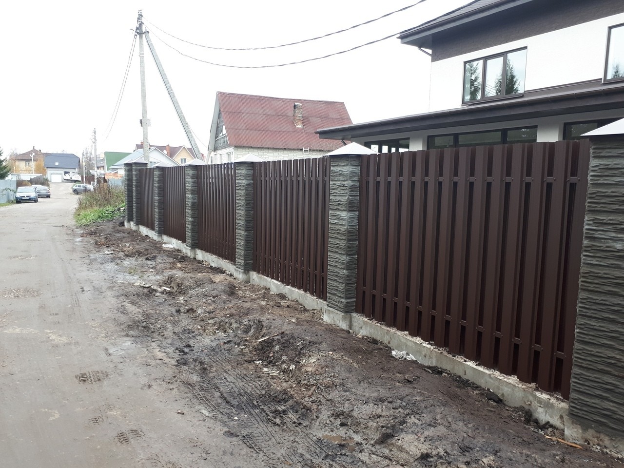 Забор шахматка 40м из штакетника столбы под камень в Горно-Алтайске