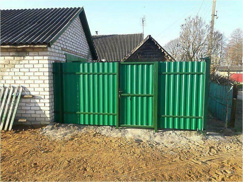 Забор, ворота, калитка из зеленого профлиста 150м фото 1 в Горно-Алтайске