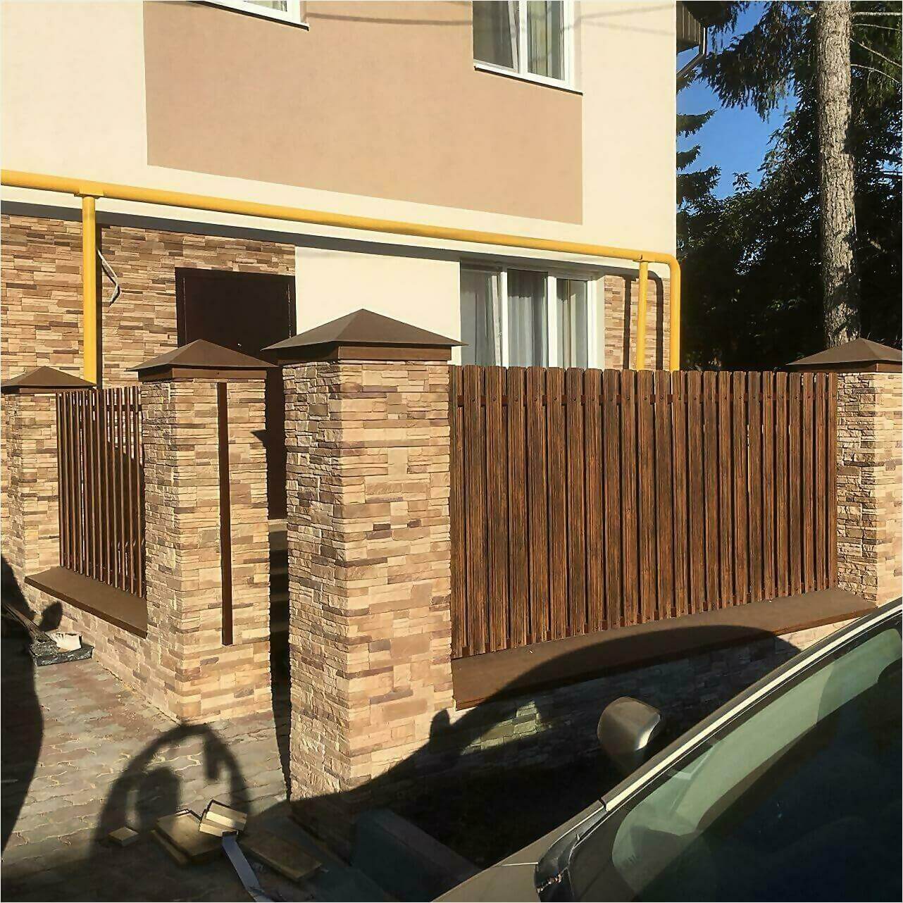 забор из штакетника 70м каштан фото3 в Горно-Алтайске