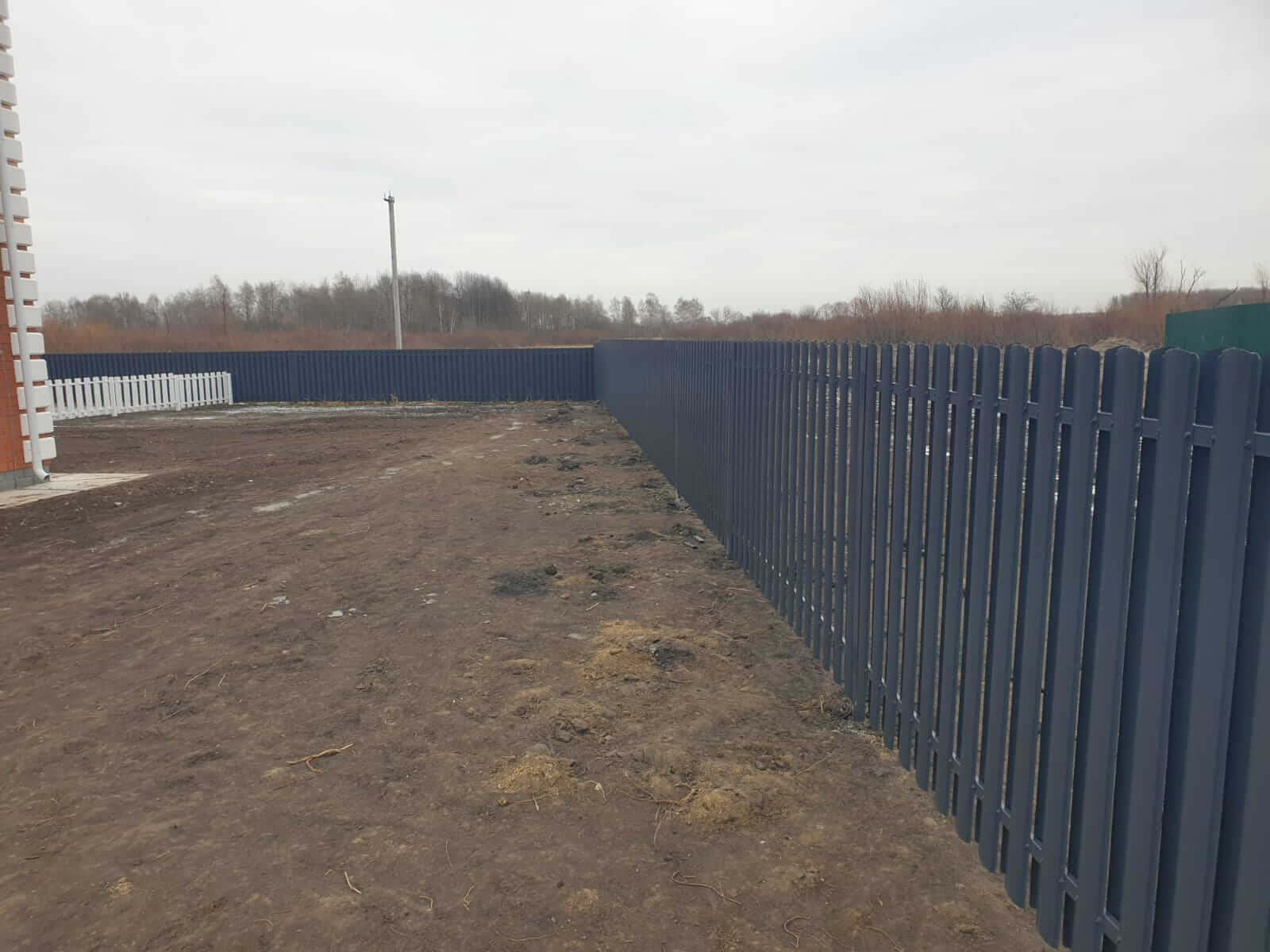 Забор из штакетника 230м Серый Графит фото2 в Горно-Алтайске