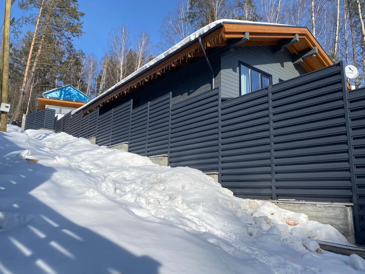 забор из штакетника 130м ral7024/7024 серый графит фото7 в Горно-Алтайске