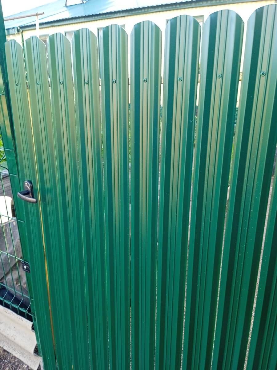 Калитка из штакетника ЭКО-М RAL6005/6005 Зеленый Мох двусторонний фото 2 в Горно-Алтайске
