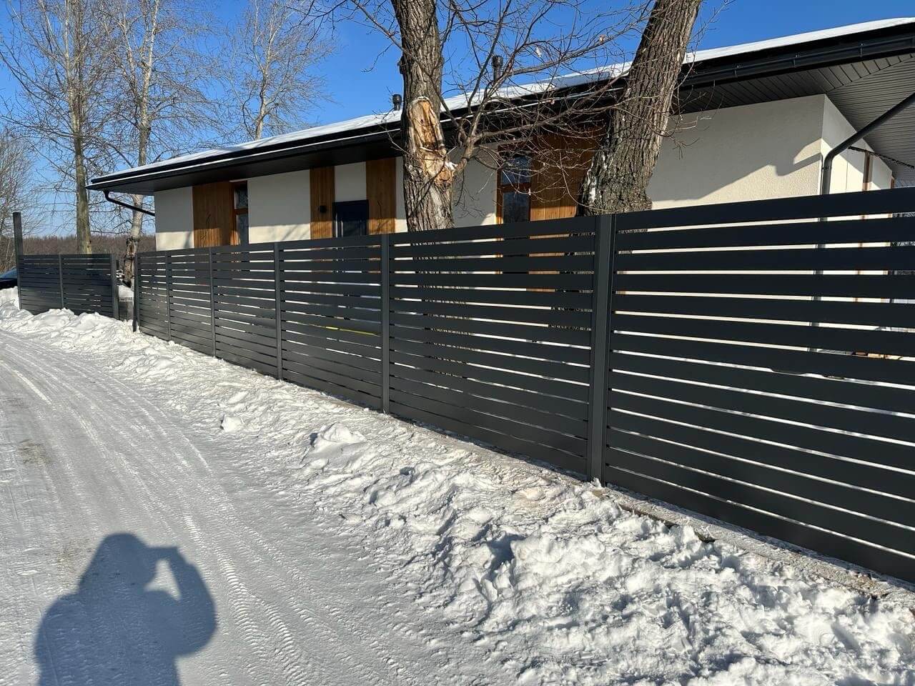 Забор-ранчо из металлопланкена 37м RAL7024 Серый Графит фото 1 в Горно-Алтайске