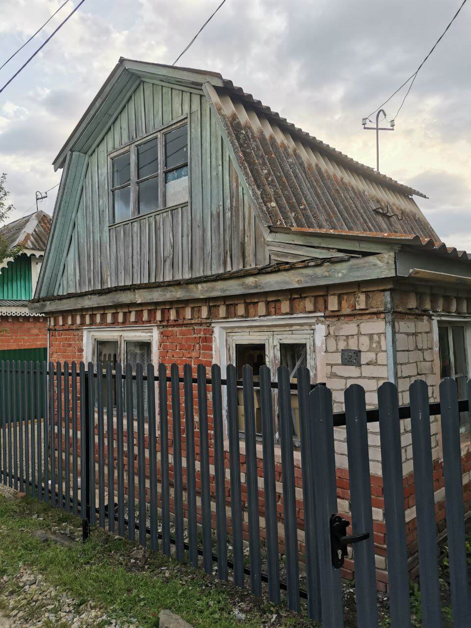 Забор из евроштакетника 7м RAL7024/7024 Серый Графит двусторонний фото 2 в Горно-Алтайске