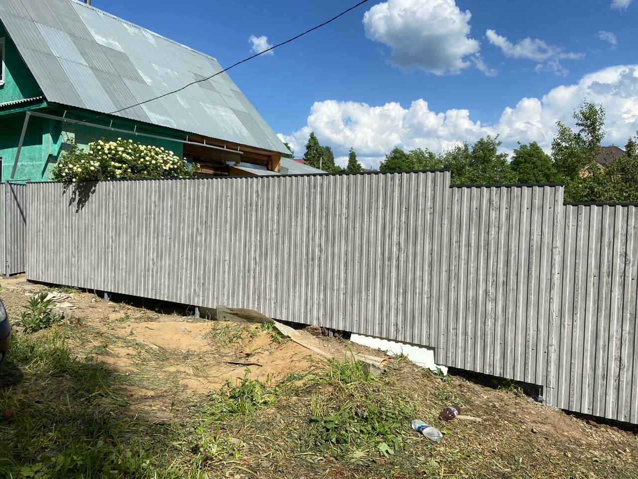 Забор из профнастила НС-10 42м Светлая Береза SteelArt фото 7 в Горно-Алтайске